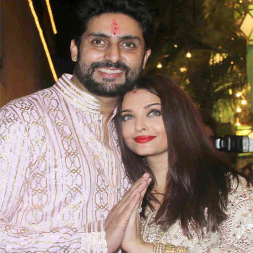 aishwarya doing liplock with abhishek bachchan
