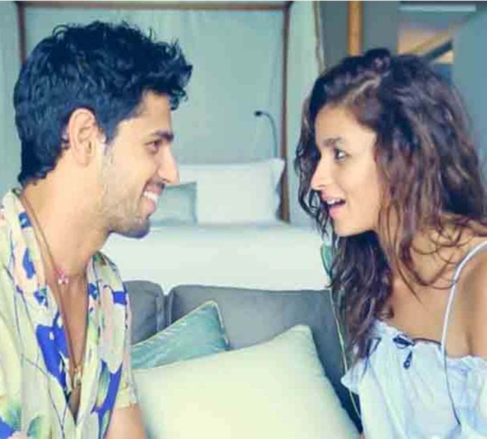 What will Alia do if stuck in an elevator with Sidharth ?