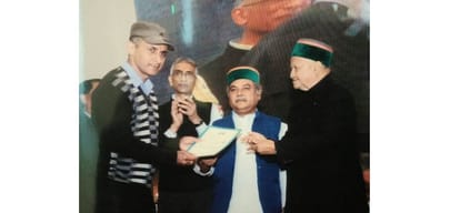 ITBP Jawan vikas thakur donated 57 thousand rupees to villagers for toilet construction