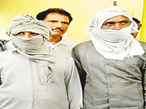 Two arrested for looting on highways