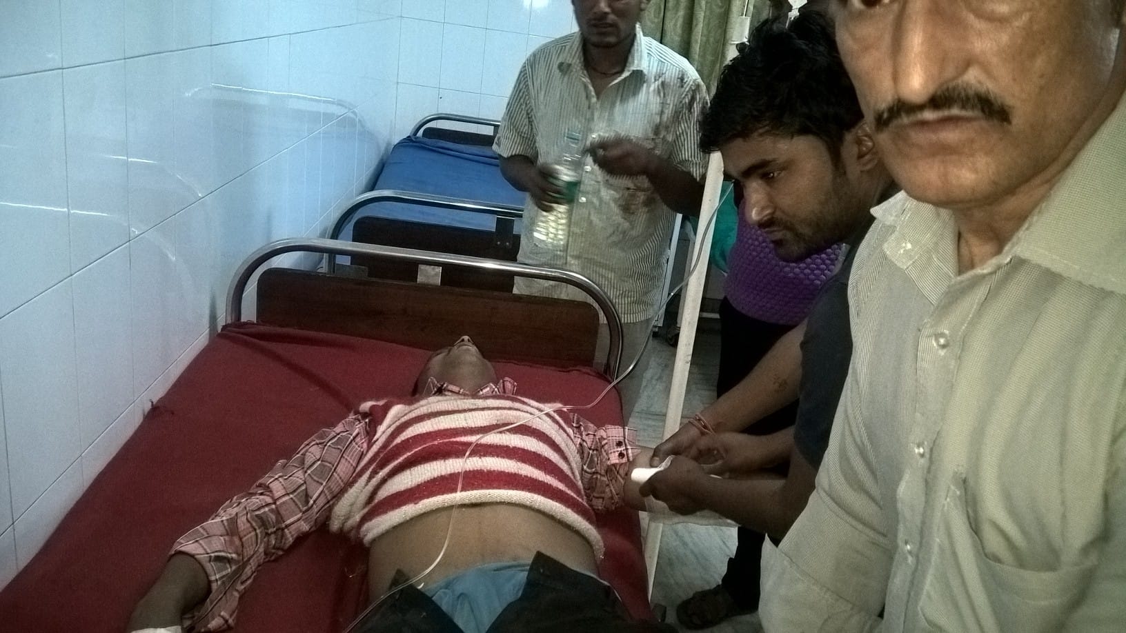 three men died in bus accident.