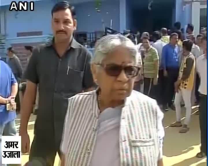 मंत्री जी को नहीं पता कैसे फरार हुए आतंकी