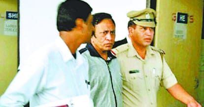 shalimar mall md and wife arrested by panchkula police in fraud of billions