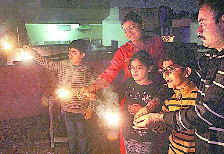 tribute to the martyrs celebrate diwali