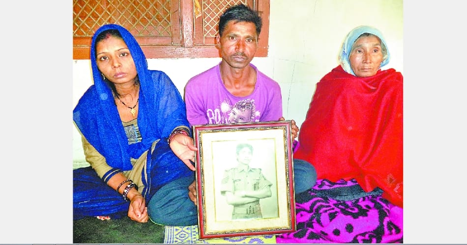 meet the family of Ex-Subedar Ram Kishan, who commit suicide