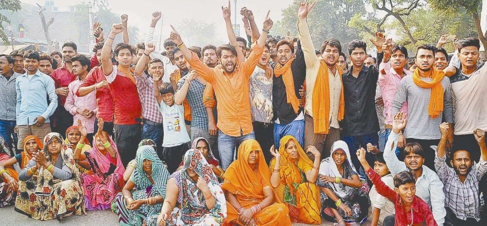 communal tension in Agra, after Statues of the two religious places fragmented