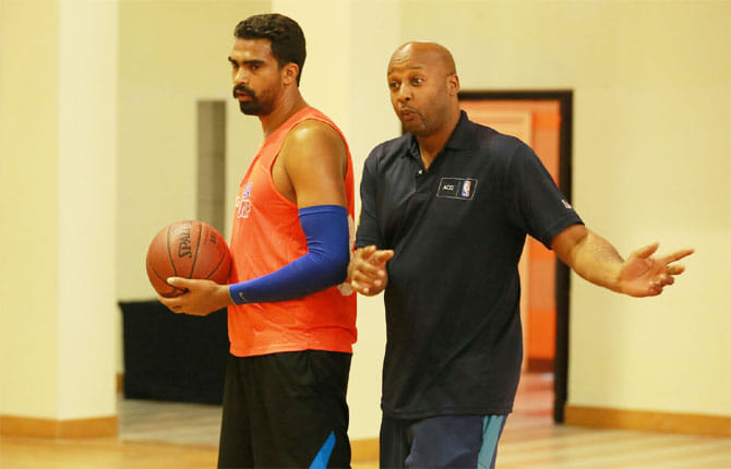 punjab boy palpreet singh brar selected for NBA, second player after satnam singh bhamra