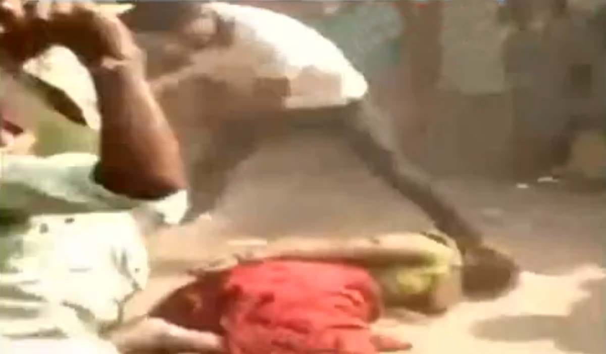 mob beaten woman in bihar beacause allegations on her that she killed her husband