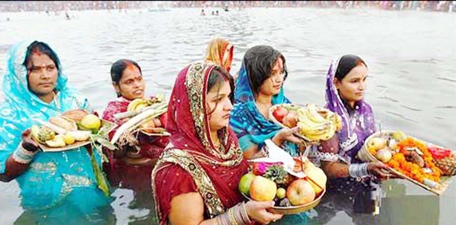 chhat pooja celebration in kanpur