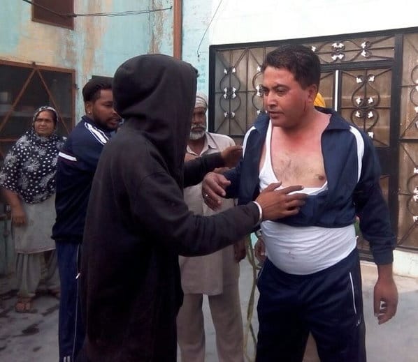 constable beaten by people due to girl friend, incident of jalandhar of punjab