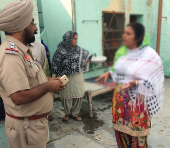 constable beaten by people due to girl friend, incident of jalandhar of punjab