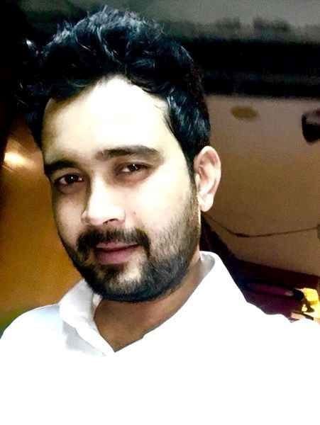A young cricketer died because of dengue in Lucknow.