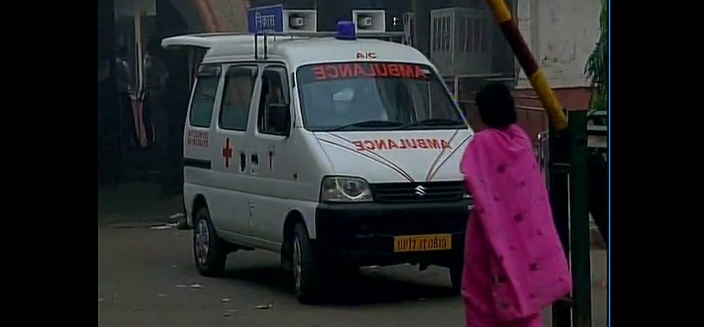 3 dead, 10 injured after fire broke out in a building in Mohan Park area of Shahdara delhi