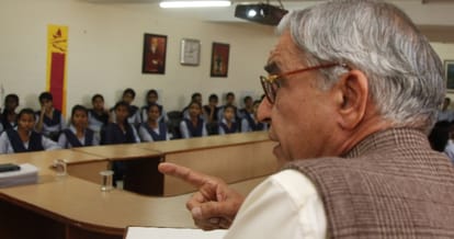 formar cabinet minister pawan bansal taught 11th class students in chandigarh