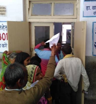 Glut of patients, two o'clock Continued after OPD