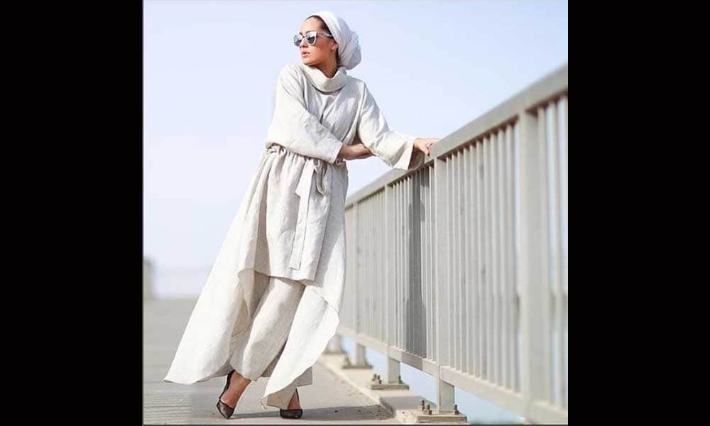 Hijab-wearing Muslim model is new internet sensation