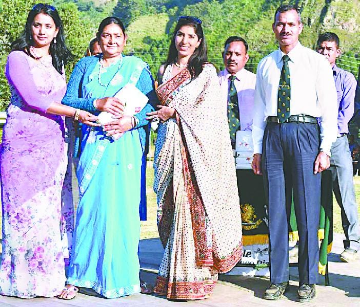 The program concluded with respect heroines