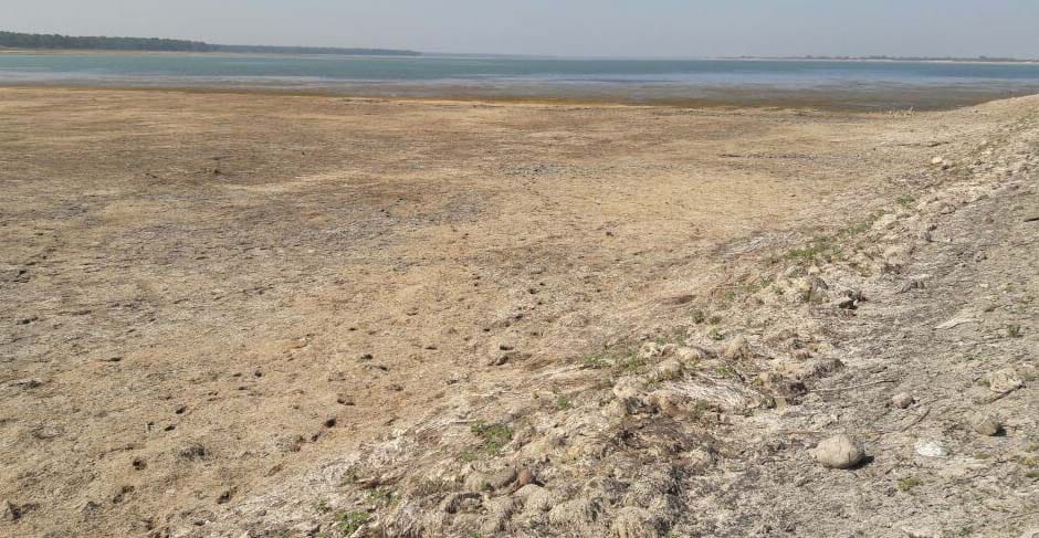 Sarda dam from silting threatens the existence of the tandem 