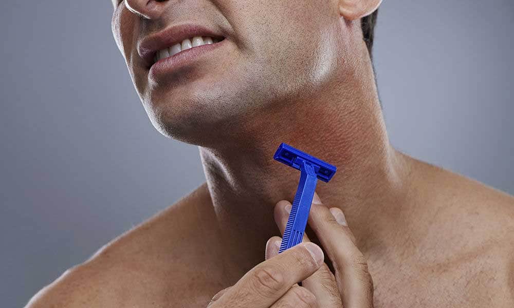 mostly men doing these mistakes while shaving