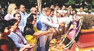 tribute programme in anand bhawan
