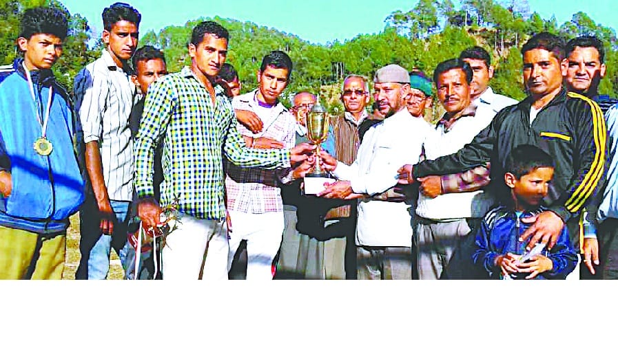 Khategaon volleyball team won the final