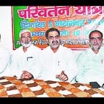 देहरादून रोड स्थित एक सभागार में पत्रकार वार्ता करते  केन्द्रीय राज्य मंत्री।