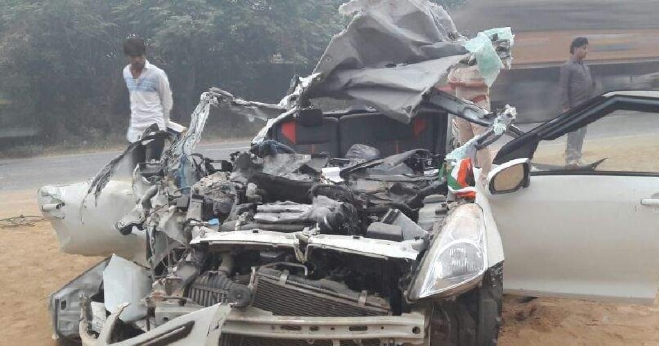 creepy accident near jind, four friend killed
