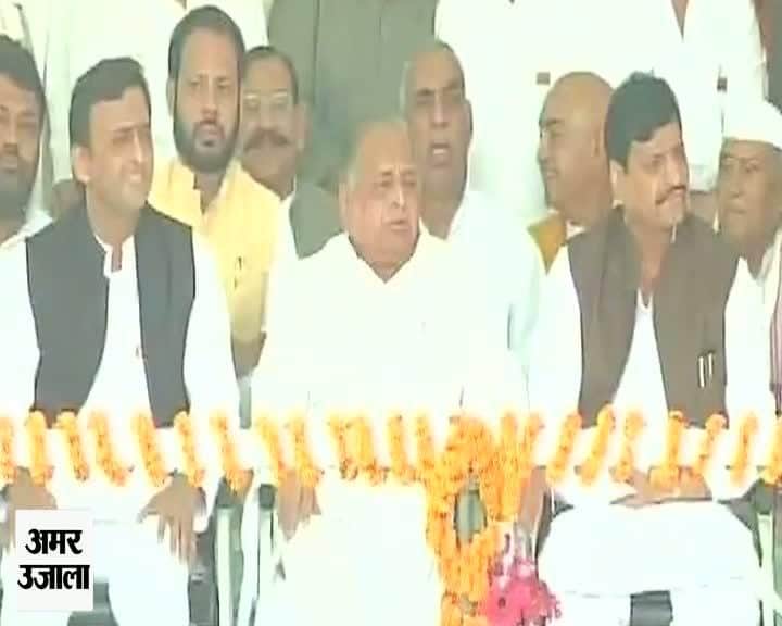 अखिलेश यादव की विकास रथ यात्रा