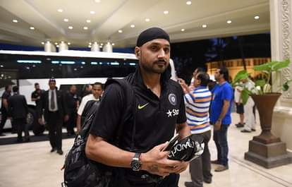 Harbhajan singh tweet airport security lapse video