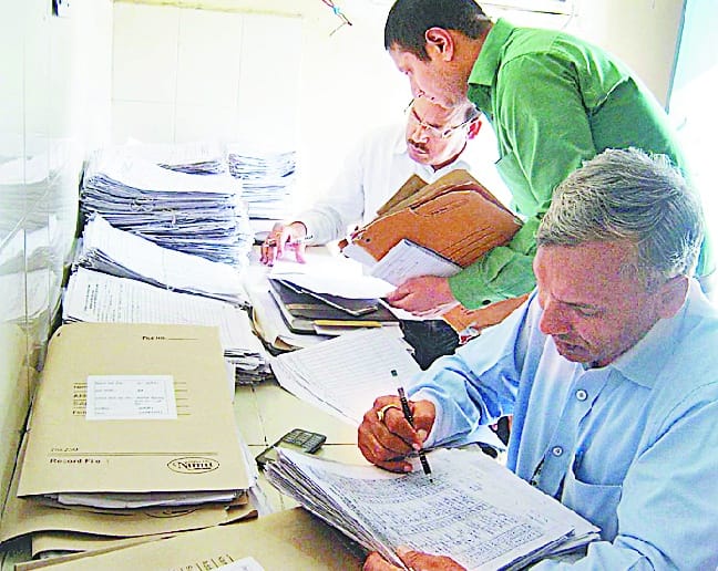 Oversight officials