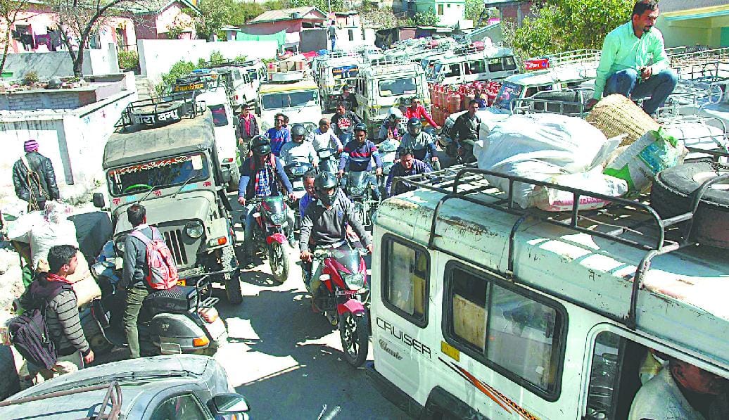 Heavey jam in ghazipur dist