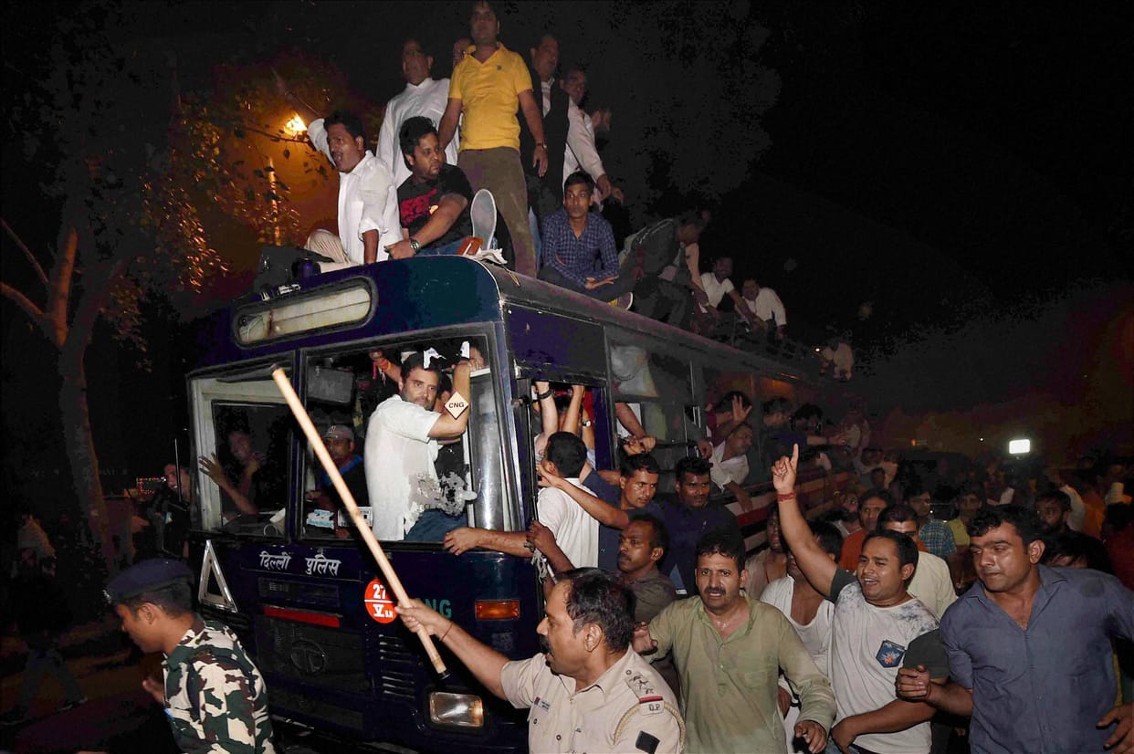 delhi police arrest rahul gandhi