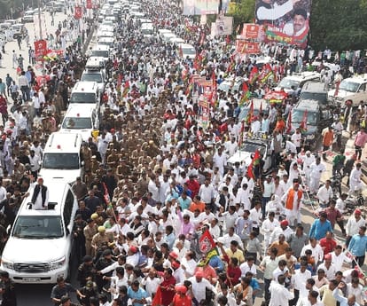 cm akhilesh appriciates arrival of mulayam and shivpal