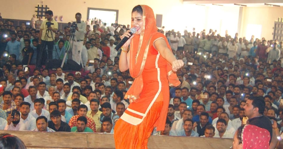 haryanvi singer sapna chaudhary again in controversy due to performance in kaithal