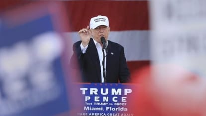 Donald trump is a threat to the world says Obama