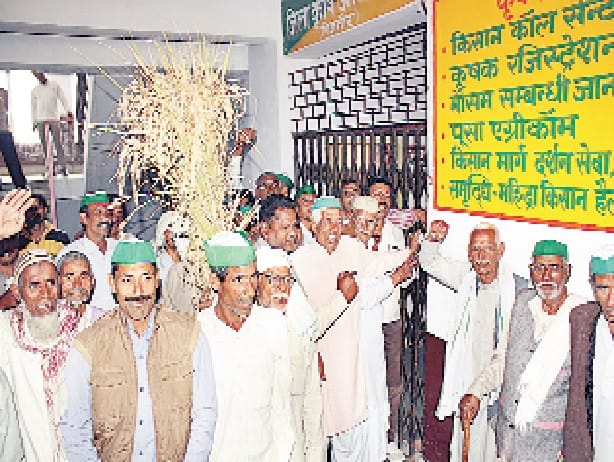 Crops, farmers desperate