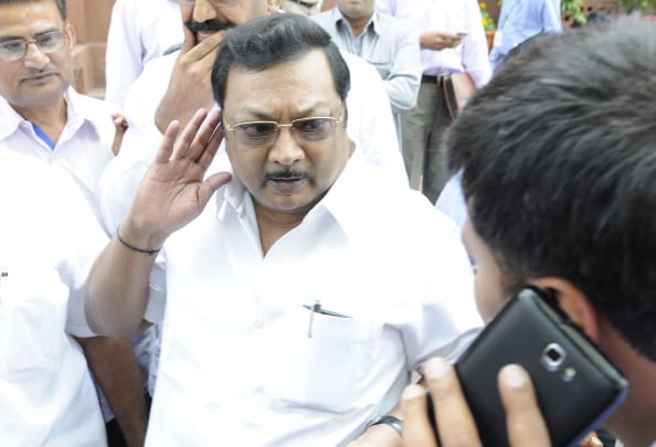 Alagiri meets father Karunanidhi