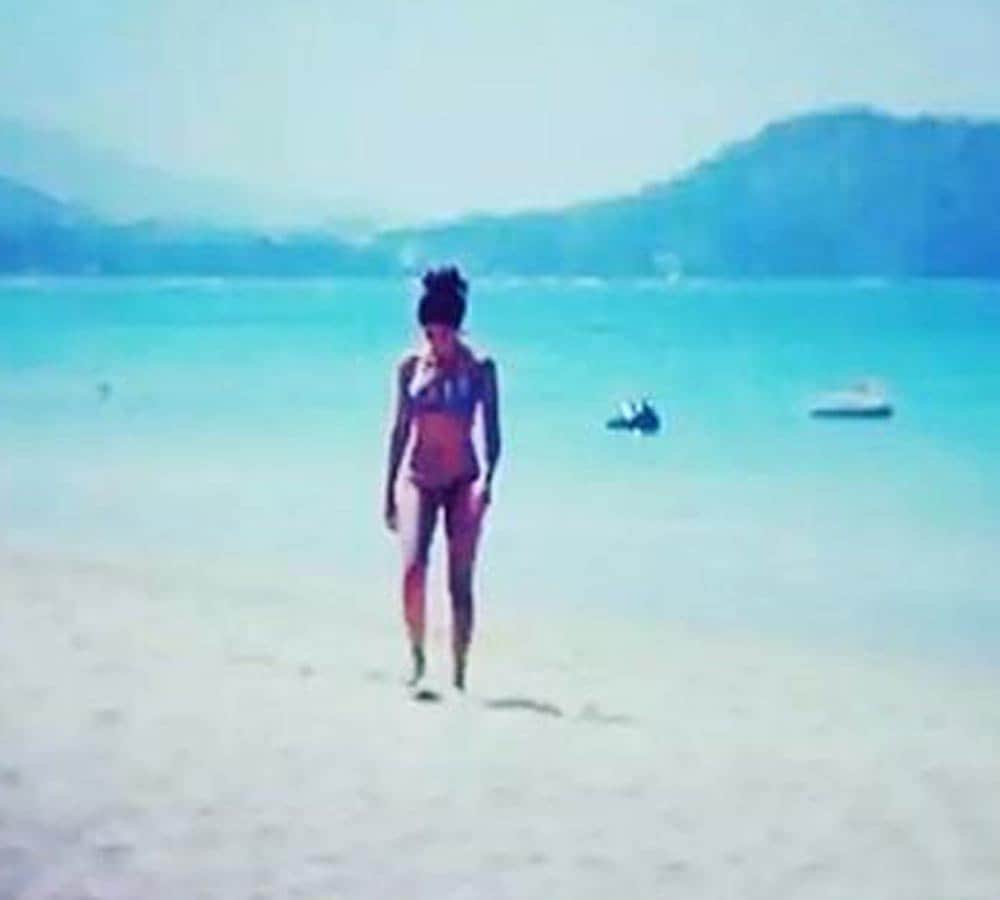 Bollywood stars hot daughters