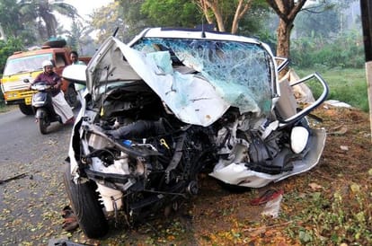 two brothers and driver killed in road accident in taran taran of punjab