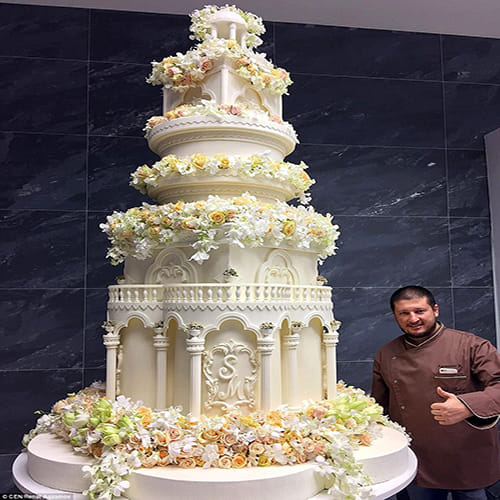 Russian tycoon's daughter gets married in 4 crore gown