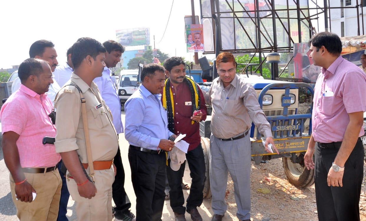 Nagar nigam fined rupees 2000 on railway