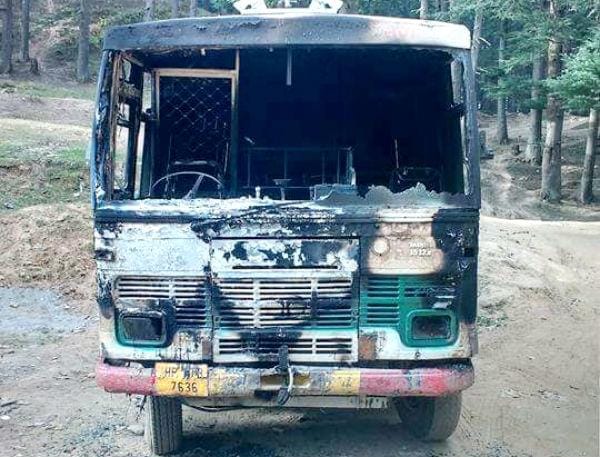 HRTC Bus Set on fire at Rohru.