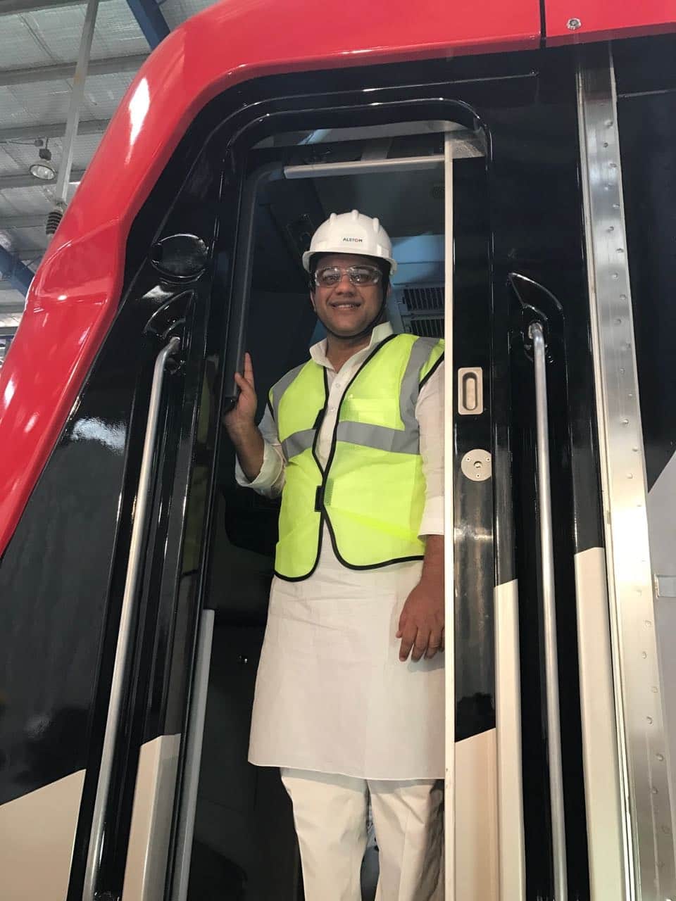  Metro train trial prepration completed.