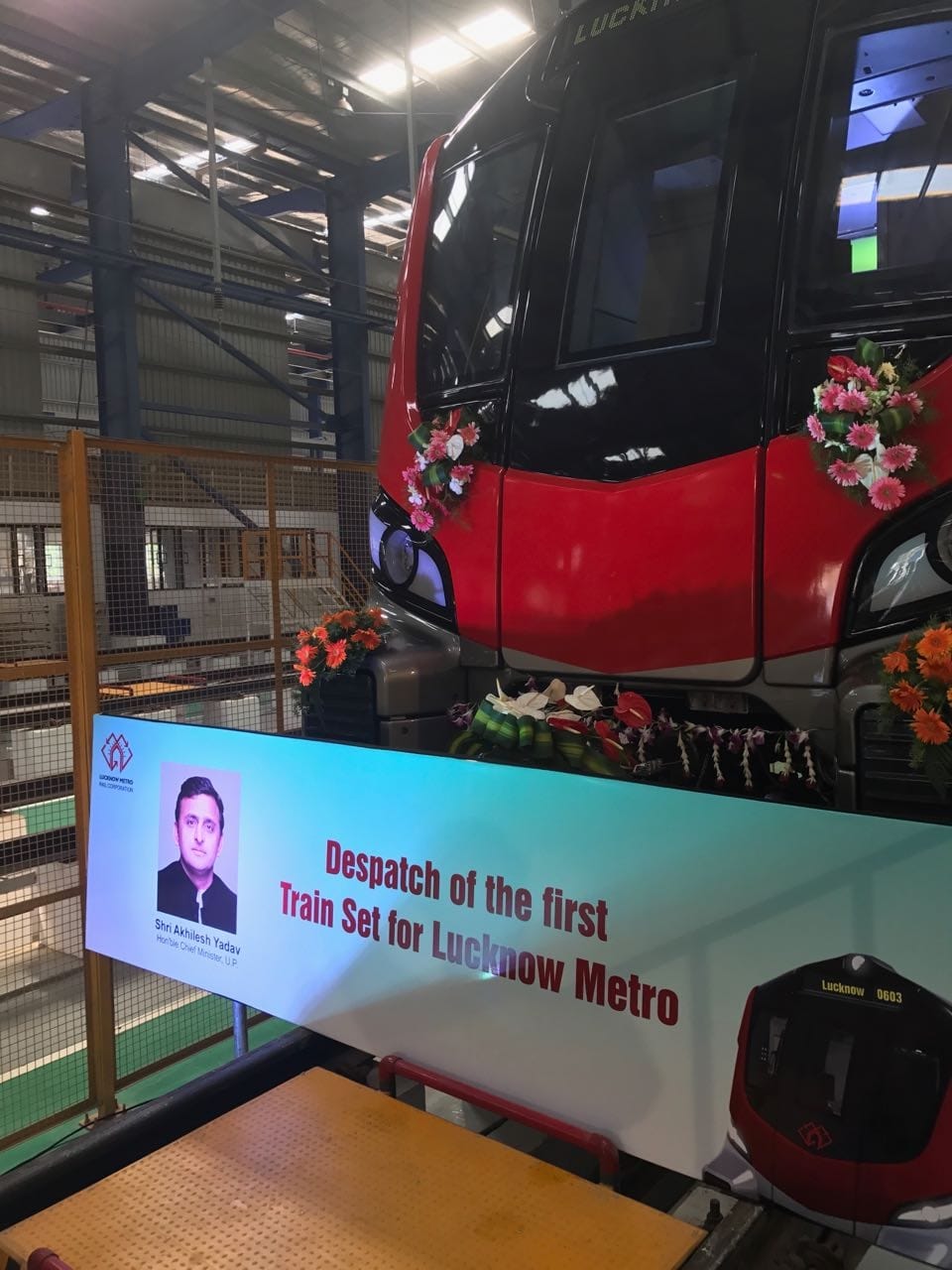Metro man says lucknow metro project to complete three months before.