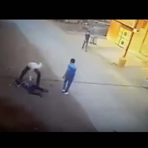 man brutally killed by son and father in Gujarat Jamnagar