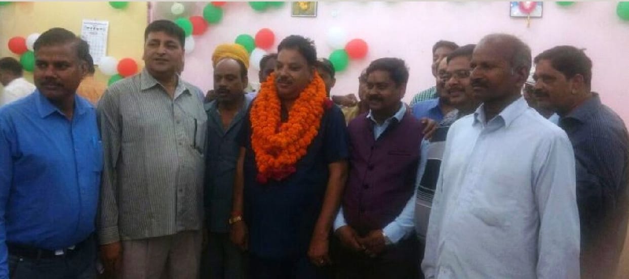 Palia Palikadhyksh turned back, restore authority