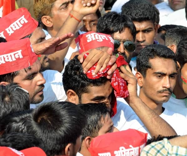 Clash between SP activists in Lucknow.