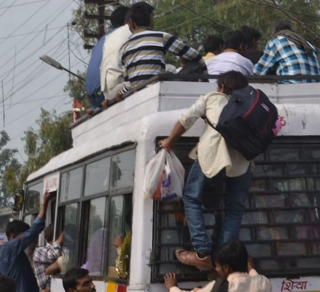 jaam se traiphik ka nikala dam