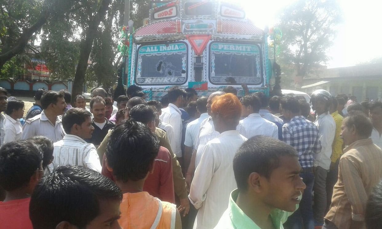 one Youth dies in road accident