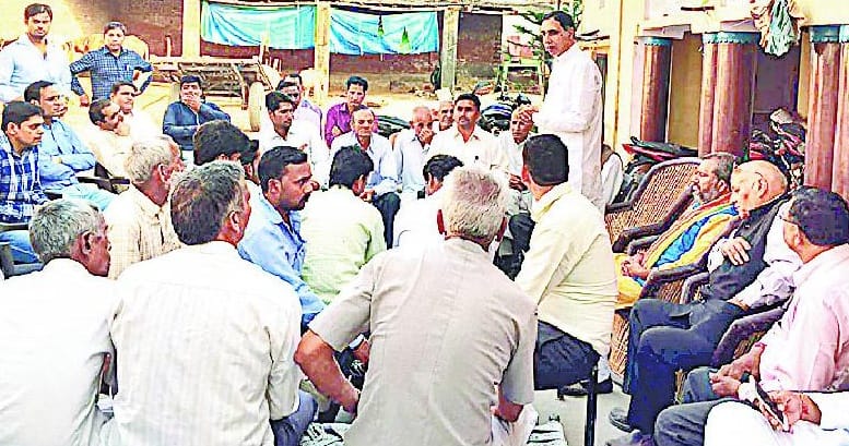 BJP memebers thrown strength to rally 